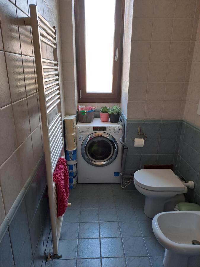 טורינו Cozy Room Stanza Close City Center In A Family House Stanza In Appartamento Condiviso Noi Viviamo In Casa Stanza In Affitto מראה חיצוני תמונה